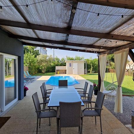 Villa Makale Umag Exterior foto